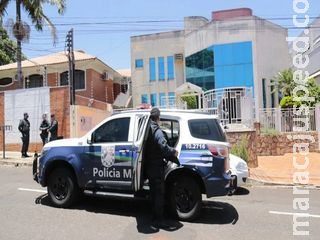Advogado era ciumento e surgiu com arma no dia do crime, diz ex em depoimento Advogado era ciumento e surgiu com arma no dia do crime, diz ex em depoimento