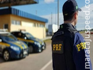 Assaltante é preso pela PRF na BR-463 minutos depois de roubar moto Assaltante é preso pela PRF na BR-463 minutos depois de roubar moto