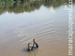 Banhista morre afogado após mergulhar no Rio Paraguai em Ladário Banhista morre afogado após mergulhar no Rio Paraguai em Ladário
