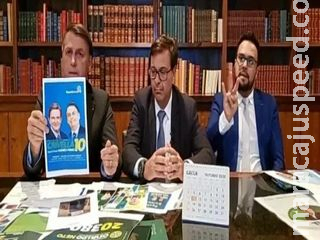 Bolsonaro cancela ‘live eleitoral’ após pedir votos para 59 candidatos Bolsonaro cancela ‘live eleitoral’ após pedir votos para 59 candidatos
