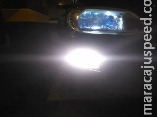Briga por causa de farol de carro acaba com homem morto esfaqueado Briga por causa de farol de carro acaba com homem morto esfaqueado
