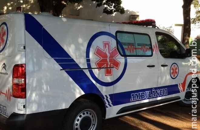 Criança de 6 anos fica ferida após motorista bêbado bater em Hilux