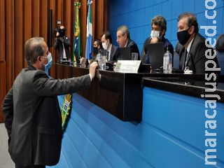 Deputados aprovam projeto modificado para gestantes optarem por cesárea Deputados aprovam projeto modificado para gestantes optarem por cesárea