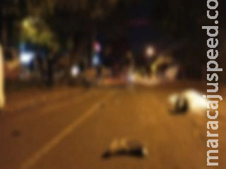 Luz alta atrapalha e idoso morre após ser atropelado em avenida de MS Luz alta atrapalha e idoso morre após ser atropelado em avenida de MS