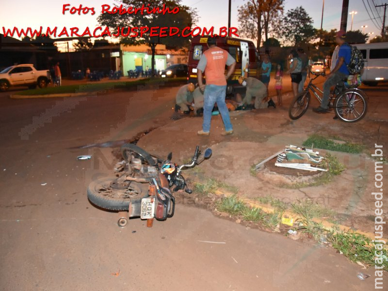 Maracaju: Corpo de Bombeiros atendem ocorrência de colisão entre veículo e motociclistas. Condutor foge sem prestar socorro Maracaju: Corpo de Bombeiros atendem ocorrência de colisão entre veículo e motociclistas. Condutor foge sem prestar socorro
