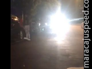Moradores reclamam de som alto, algazarras e fazem abaixo-assinado contra bar no Chácara Cachoeira Moradores reclamam de som alto, algazarras e fazem abaixo-assinado contra bar no Chácara Cachoeira