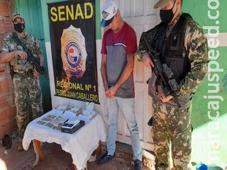 Polícia fecha entreposto que abastecia pequenos traficantes na fronteira Polícia fecha entreposto que abastecia pequenos traficantes na fronteira