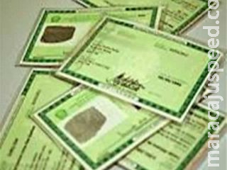 RG por R$ 10: vendedor que ofereceu ‘dinheirinho’ para PM comprou identidade falsa RG por R$ 10: vendedor que ofereceu ‘dinheirinho’ para PM comprou identidade falsa