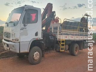 Trio é preso por furto de pneus em empresa de celulose Trio é preso por furto de pneus em empresa de celulose