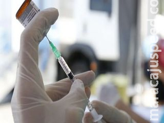Vacinação contra coronavírus deve começar até 19 de março no Brasil, diz Fiocruz Vacinação contra coronavírus deve começar até 19 de março no Brasil, diz Fiocruz