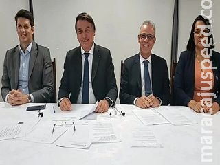 Bolsonaro, sobre Meio Ambiente: Nós queremos cooperar, mas a Amazônia é nossa