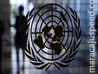 Brasil fica de fora de cúpula de clima e governo tenta reverter decisão Brasil fica de fora de cúpula de clima e governo tenta reverter decisão
