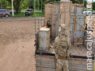 Caminhoneiro que levava tabletes de maconha em cofres para a Bahia é preso