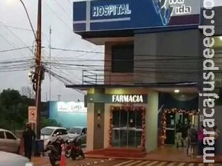 Ex-prefeito de cidade paraguaia é socorrido após levar tiro no pescoço Ex-prefeito de cidade paraguaia é socorrido após levar tiro no pescoço