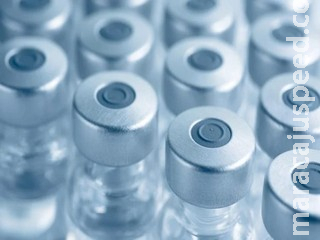 Funcionário estraga 500 doses de vacina contra coronavírus de propósito Funcionário estraga 500 doses de vacina contra coronavírus de propósito