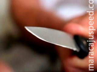 Irmão esfaqueia outro 8 vezes após brigarem por divisão de porco