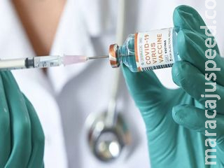 Medida Provisória abre crédito extraordinário de R$ 20 bilhões para vacinas Medida Provisória abre crédito extraordinário de R$ 20 bilhões para vacinas