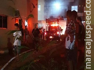 Mulher com medida protetiva tem casa incendiada e carro destruído pelo ex-marido