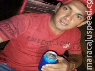 Mulher é morta a tiros pelo ex-marido na frente de casa na fronteira