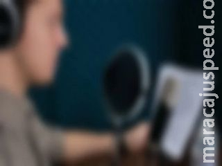 Ouvinte ‘apaixonada’, persegue e ameaça locutor de rádio, que procura a polícia em Campo Grande