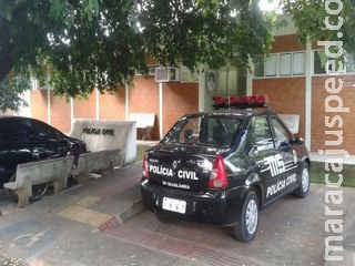 Polícia cumpre mandado e prende home que tentou estrangular ex-mulher