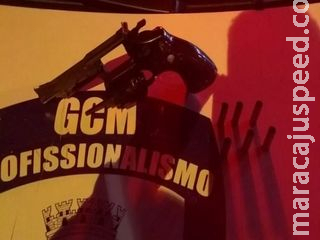 Polícia investiga se revólver encontrado ao lado de bandido morto é de comerciante Polícia investiga se revólver encontrado ao lado de bandido morto é de comerciante