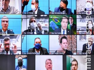Sob críticas até da base, deputados de MS aprovam 11 projetos do governo Sob críticas até da base, deputados de MS aprovam 11 projetos do governo
