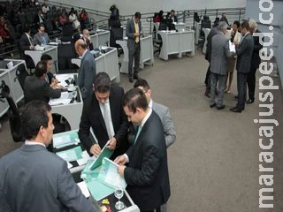 Vereadores analisam adoção de teste do bracinho e certidão sobre débitos de Campo Grande Vereadores analisam adoção de teste do bracinho e certidão sobre débitos de Campo Grande