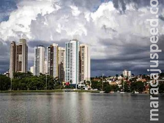 Alegando privação de trabalho, prefeitura veta lei para tirar ‘flanelinhas’ das ruas de Campo Grande