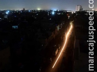 Blecaute deixa cerca de 200 milhões de pessoas sem energia no Paquistão