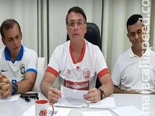 Bolsonaro questiona imparcialidade do MP-RJ Bolsonaro questiona imparcialidade do MP-RJ