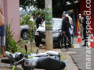 De moto, rapaz corta caminho por novo ‘pontão’ na avenida Bandeirantes e fica ferido após colisão com carro De moto, rapaz corta caminho por novo ‘pontão’ na avenida Bandeirantes e fica ferido após colisão com carro