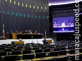 Em ano de ‘home office’, deputados federais de MS faltam menos e propõem mais Em ano de ‘home office’, deputados federais de MS faltam menos e propõem mais