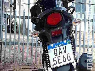 Jovem reage a assalto e bandido foge com moto ao efetuar tiro Jovem reage a assalto e bandido foge com moto ao efetuar tiro