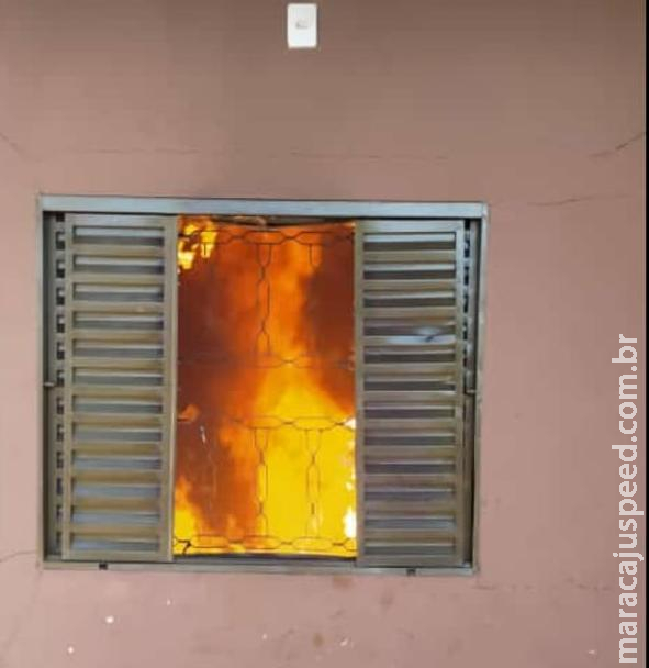 Maracaju: Bombeiros atendem ocorrência de incêndio em residência, no Jardim Lisboa