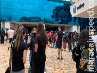 Mato Grosso do Sul teve 57,2% de abstenção no Enem, terceira maior do Brasil Mato Grosso do Sul teve 57,2% de abstenção no Enem, terceira maior do Brasil