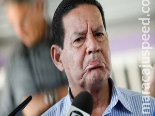 Mourão afirma que sente falta de ter diálogos com Bolsonaro Mourão afirma que sente falta de ter diálogos com Bolsonaro