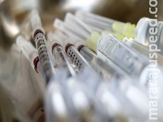Suspensão de compra de seringas ameaça vacinação de outras doenças Suspensão de compra de seringas ameaça vacinação de outras doenças
