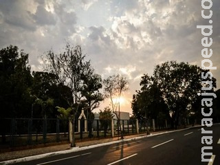 Terça-feira será de tempo instável, com pancadas de chuva e ventos de até 60 km/h em MS Terça-feira será de tempo instável, com pancadas de chuva e ventos de até 60 km/h em MS
