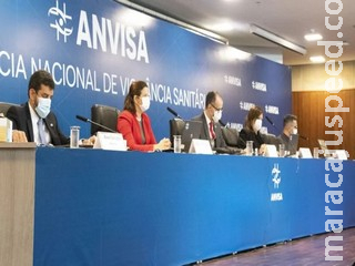 Anvisa altera exigências e facilita aprovação de vacinas contra Covid-19 Anvisa altera exigências e facilita aprovação de vacinas contra Covid-19