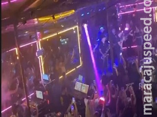 Belo e outras atrações fazem shows e causam aglomeração no Rio de Janeiro Belo e outras atrações fazem shows e causam aglomeração no Rio de Janeiro