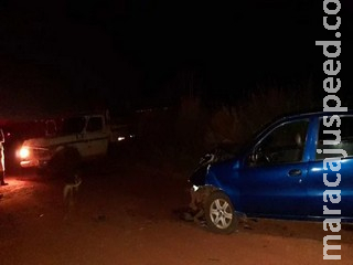 Duas pessoas são arrastadas por caminhonete atingida por condutor aparentemente bêbado em Campo Grande