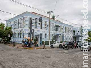 Família vai parar na delegacia pelo não uso de máscara em pediatria de Santa Casa Família vai parar na delegacia pelo não uso de máscara em pediatria de Santa Casa