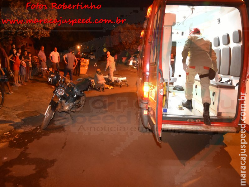 Maracaju: Mulher enfurecida por estar tendo uma "DR" com seu marido, joga motocicleta contra caçamba de entulho na Vila Margarida Maracaju: Mulher enfurecida por estar tendo uma "DR" com seu marido, joga motocicleta contra caçamba de entulho na Vila Margarida