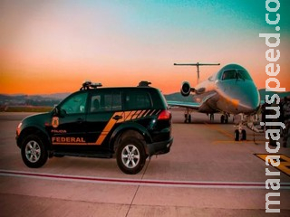 Militares envolvidos em tráfico com avião da FAB estão ligados ao “Barão do Ecstasy” Militares envolvidos em tráfico com avião da FAB estão ligados ao “Barão do Ecstasy”