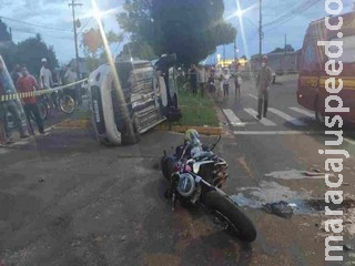 Motorista diz que não viu moto em acidente que deixou um em estado grave