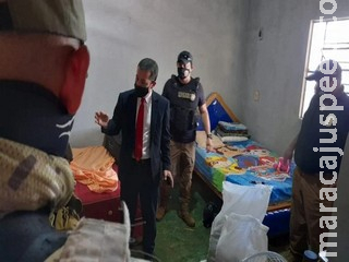Polícia fecha entreposto de maconha que funcionava na fronteira de MS Polícia fecha entreposto de maconha que funcionava na fronteira de MS