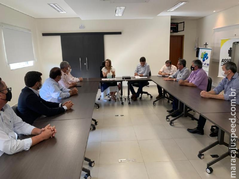Senadora Soraya reúne-se com diretoria da Assomasul e apresenta fórum MS Certo Senadora Soraya reúne-se com diretoria da Assomasul e apresenta fórum MS Certo