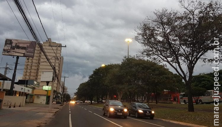 Sexta-feira deve ser de céu nublado e pancadas de chuva a tarde no MS