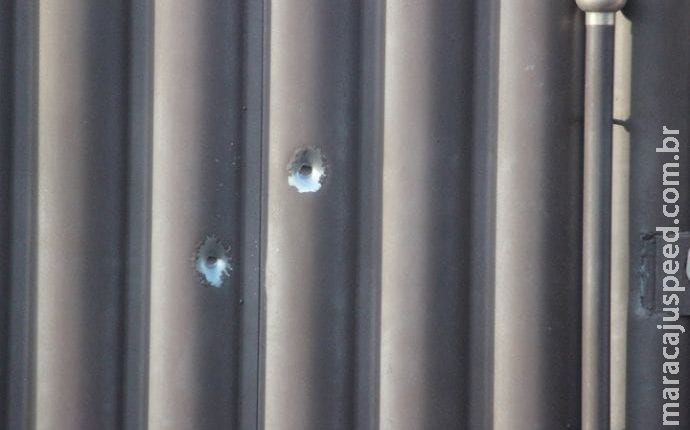 Autoescola é alvo de disparos de arma de fogo durante a madrugada em Campo Grande